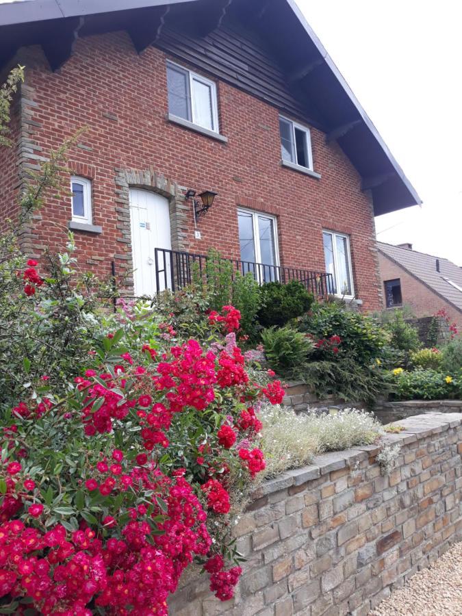 Bed Vue Sur Vallee De La Meuse Namur Bouge Exterior foto